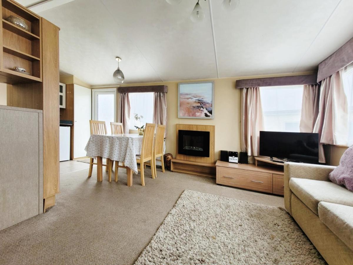 Caravan In The Cotswolds Villa Cirencester Buitenkant foto