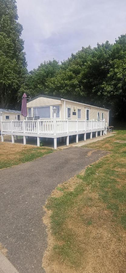 Caravan In The Cotswolds Villa Cirencester Buitenkant foto